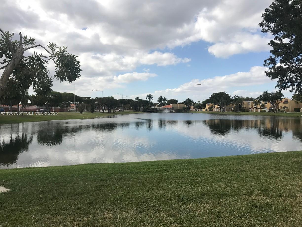 GABLES II TOWNHOMES CONDO - Residential Lease
