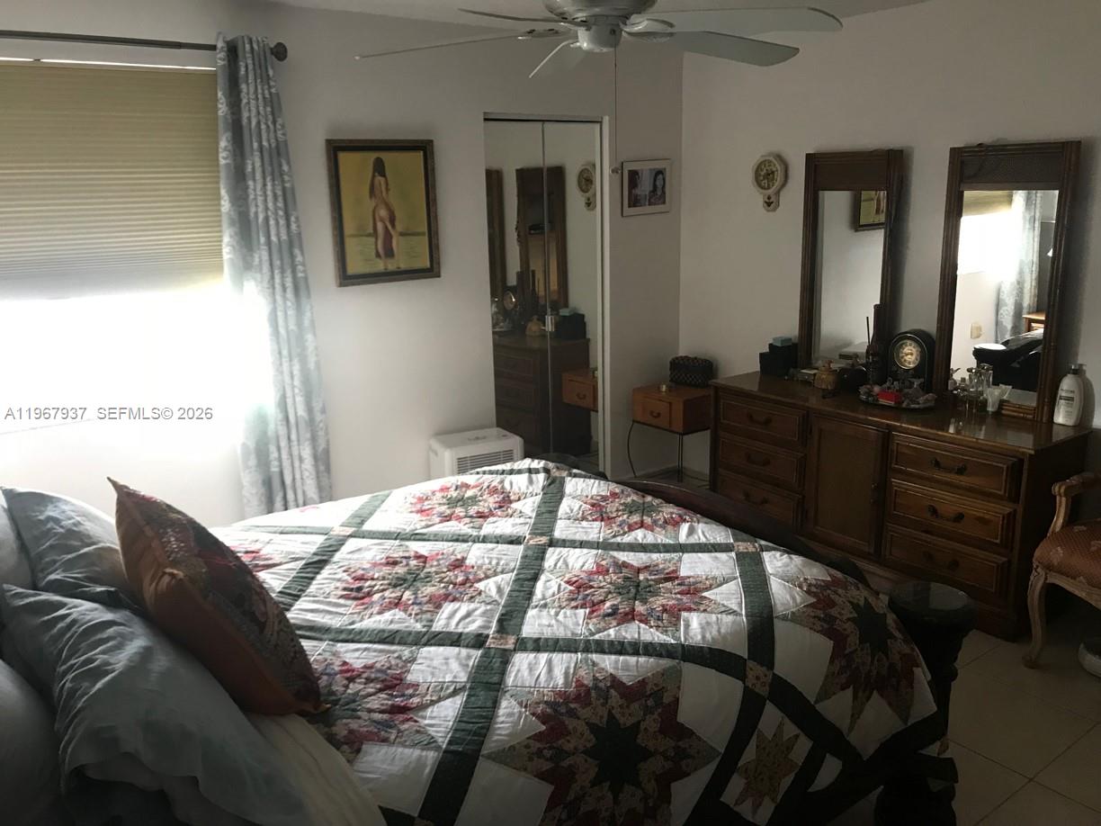 GABLES II TOWNHOMES CONDO - Residential Lease