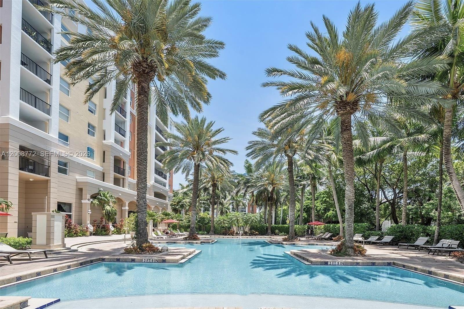 PORTO BELLAGIO CONDO - Residential