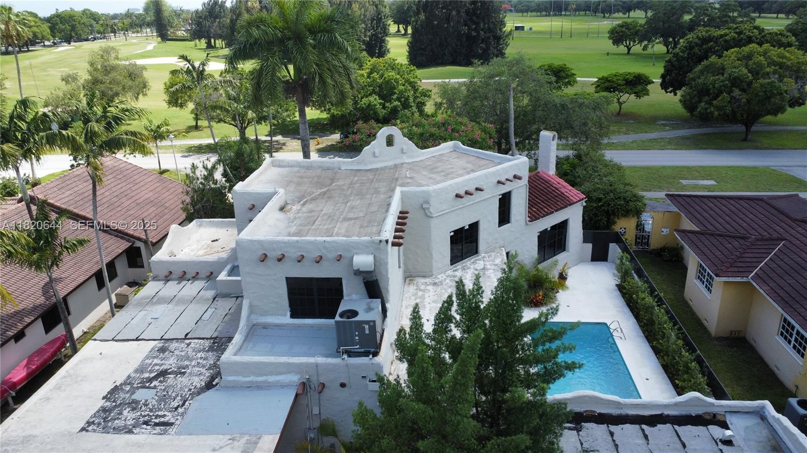 COUNTRY CLUB ESTATES SEC - Residential