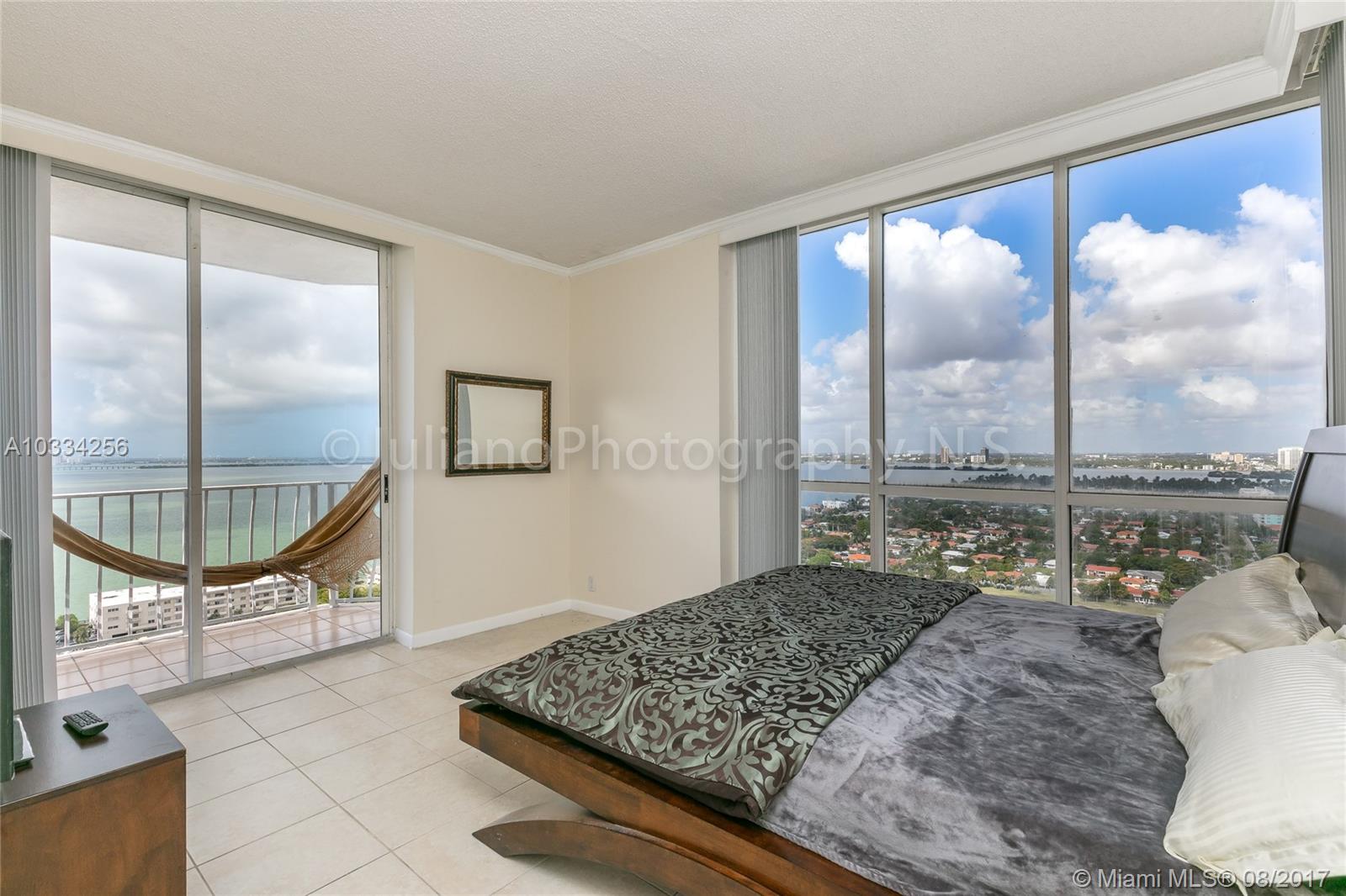 THE GRANDVIEW PALACE COND - Residential Lease