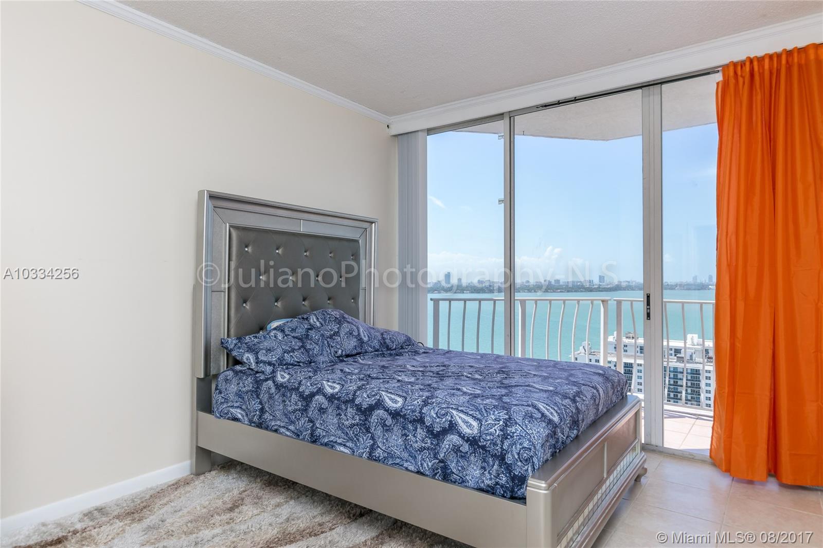 THE GRANDVIEW PALACE COND - Residential Lease