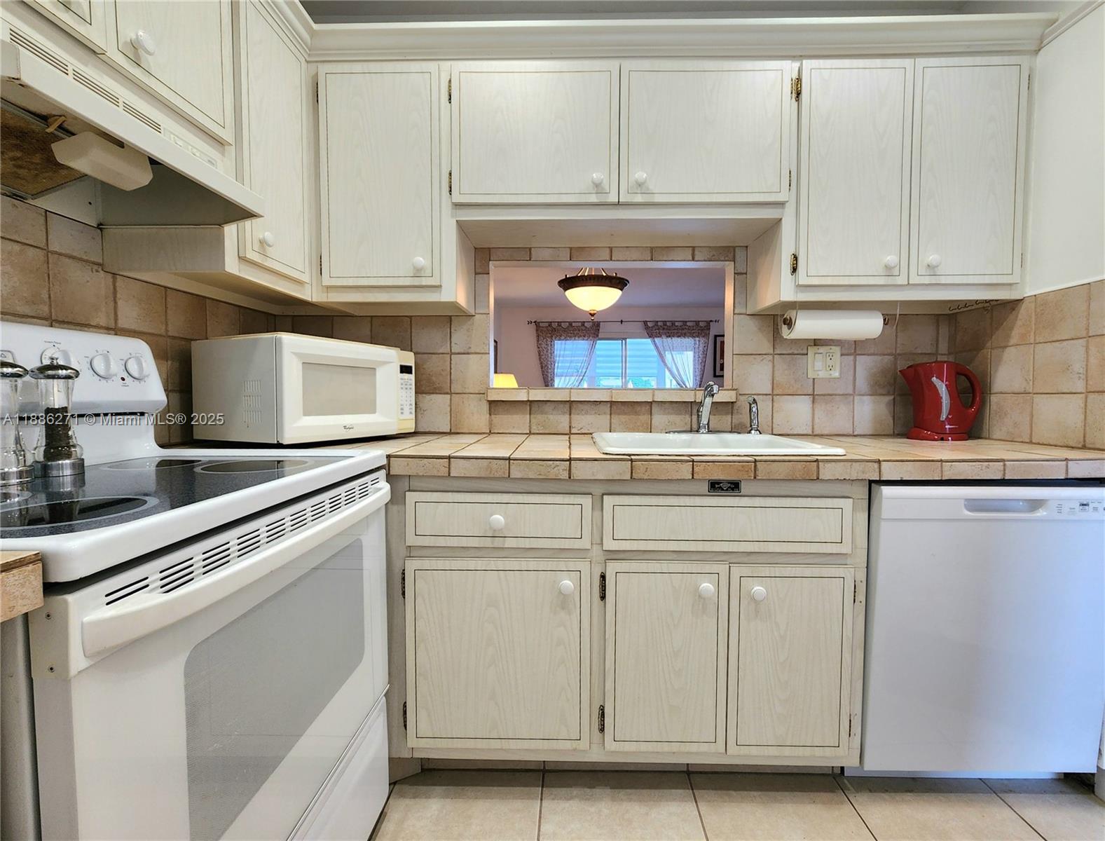 HEATHER HALL CONDO - Residential