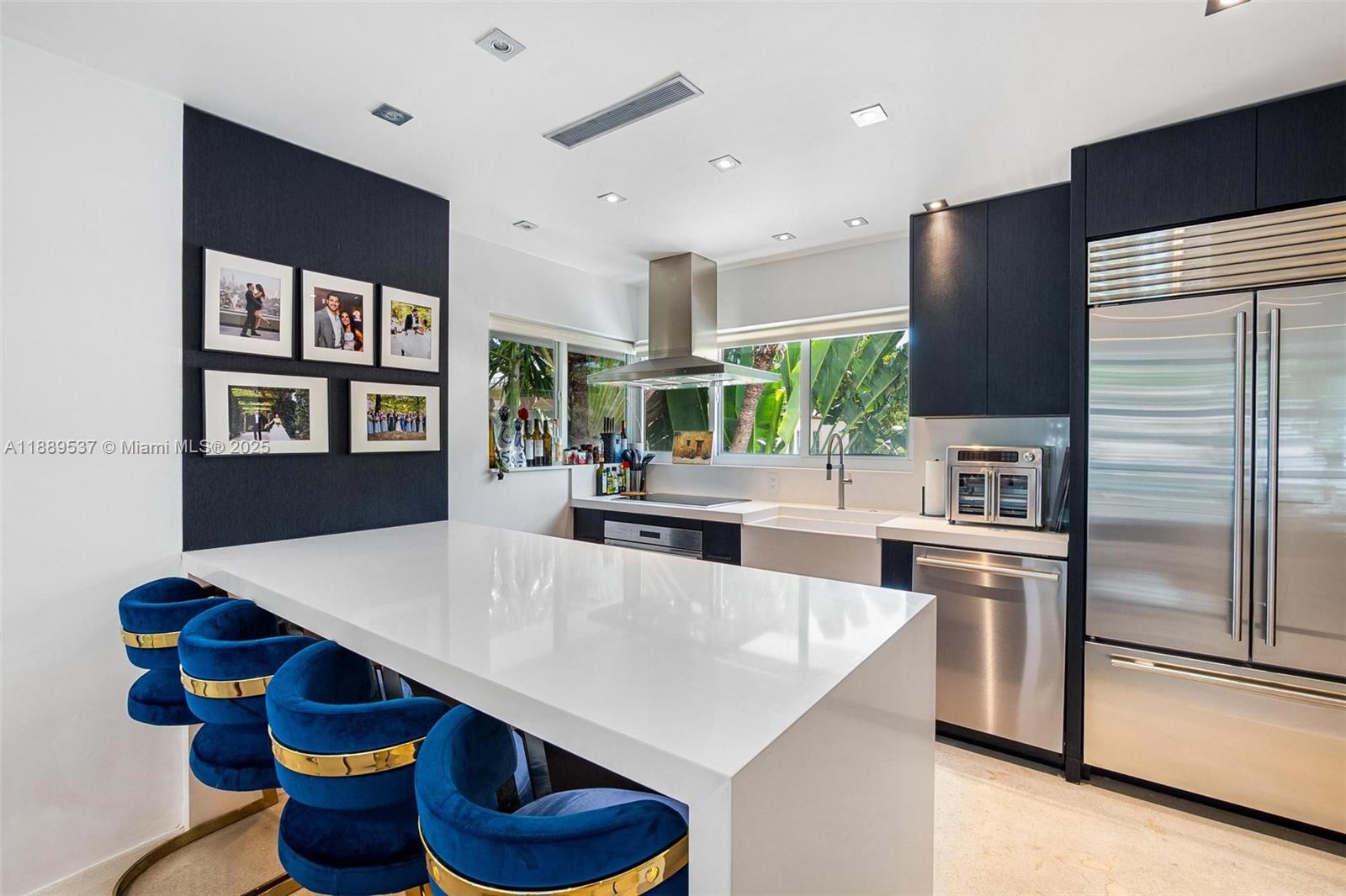 LENOX VILLAS CONDO - Residential