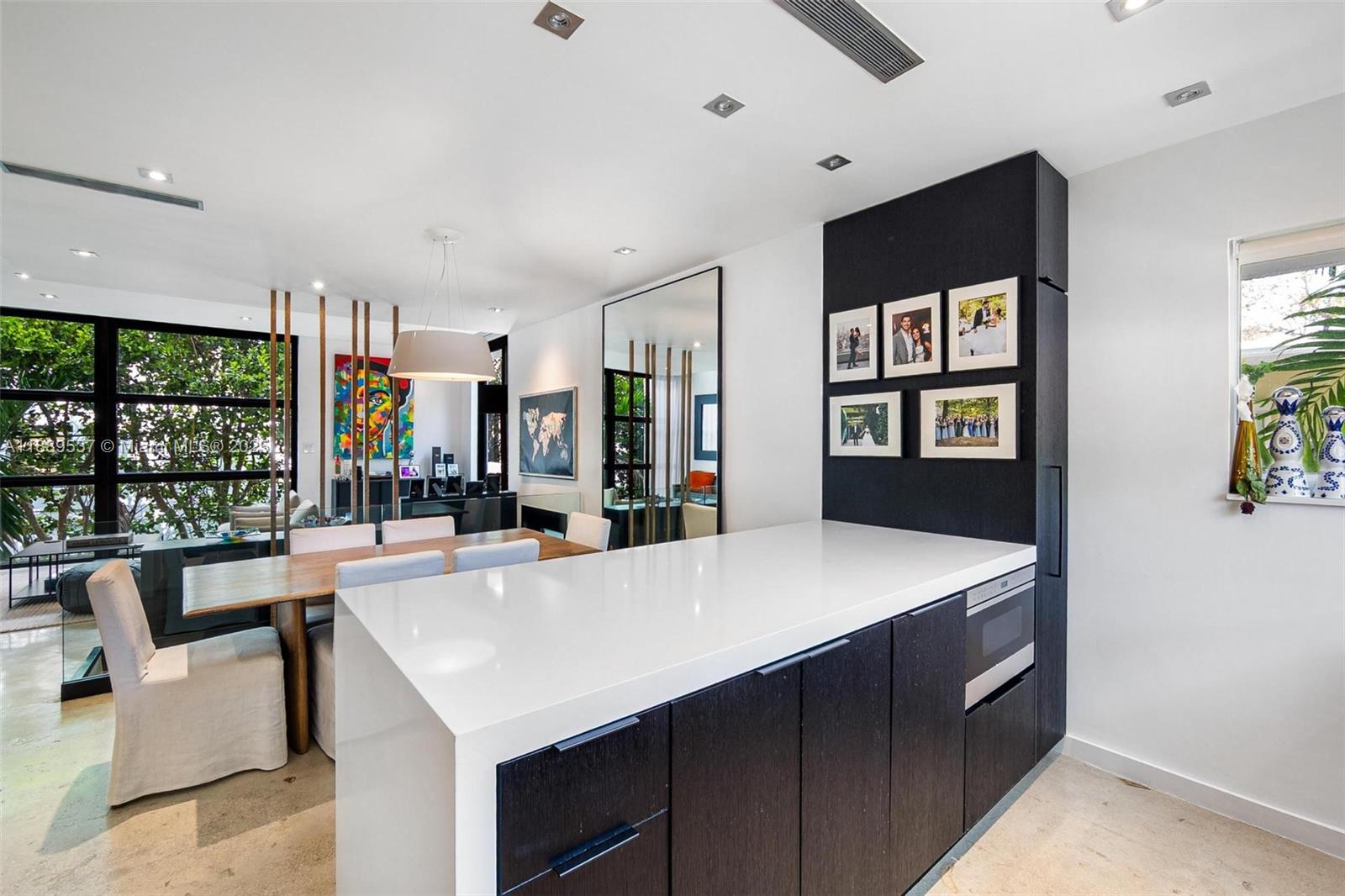 LENOX VILLAS CONDO - Residential