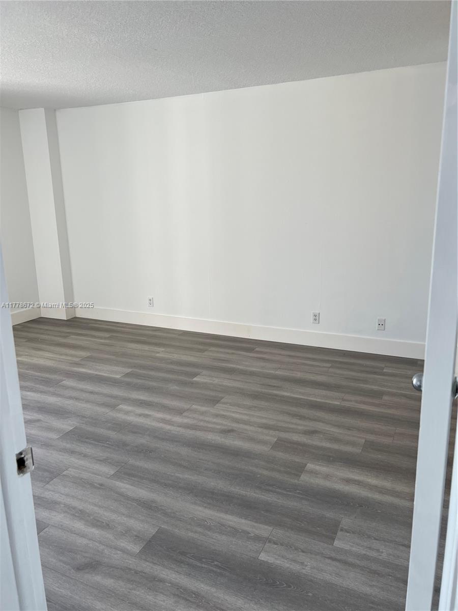 PARC CENTRAL AVENTURA EAS - Residential