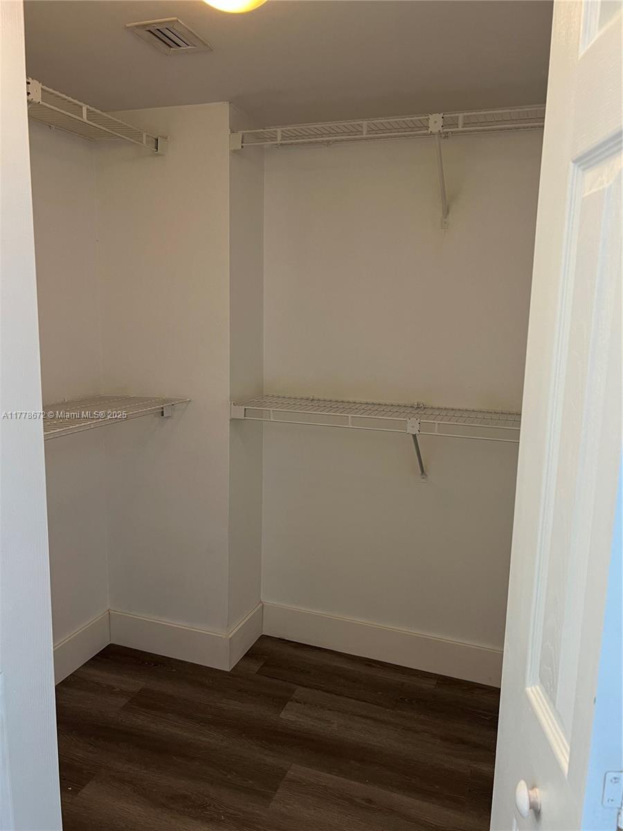 PARC CENTRAL AVENTURA EAS - Residential