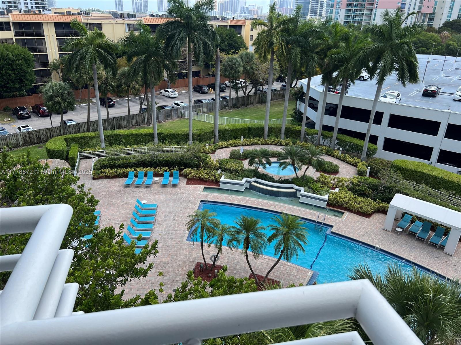 PARC CENTRAL AVENTURA EAS - Residential