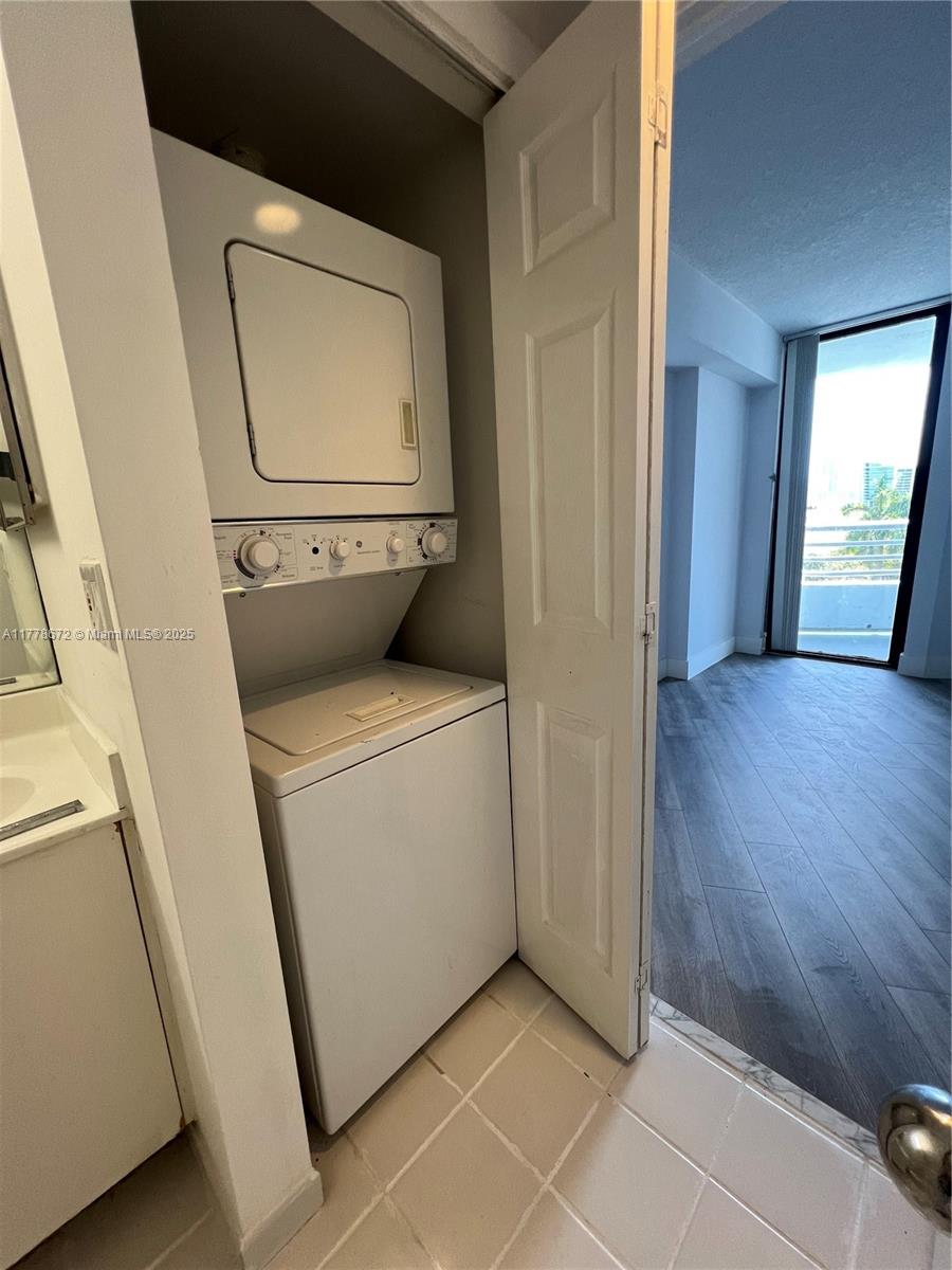 PARC CENTRAL AVENTURA EAS - Residential