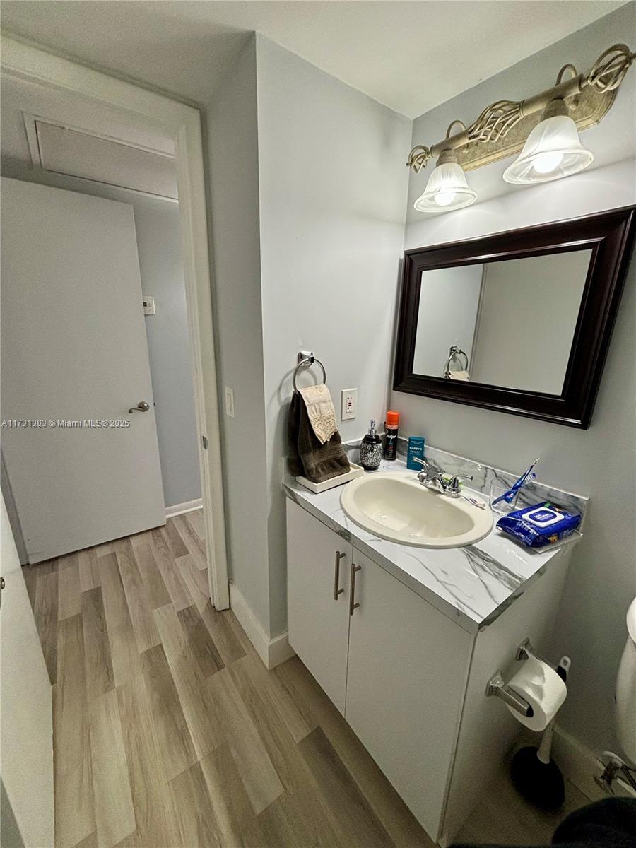 KINGSLEY AT CENTURY VILLA - Residential