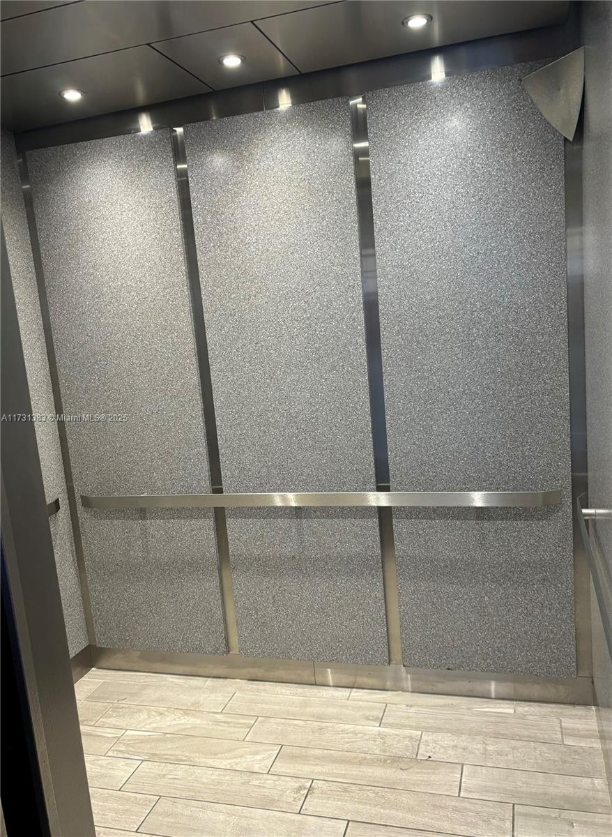 KINGSLEY AT CENTURY VILLA - Residential