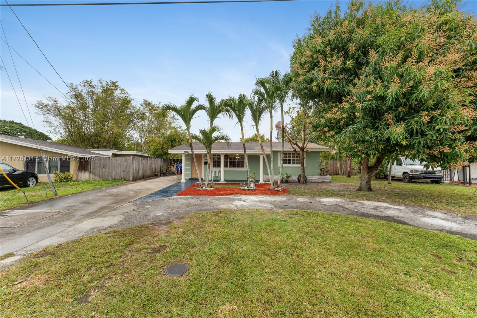 Property for Sale at 2045 Acapulco Dr, Miramar, Broward County, Florida - Bedrooms: 5 
Bathrooms: 4  - $610,000