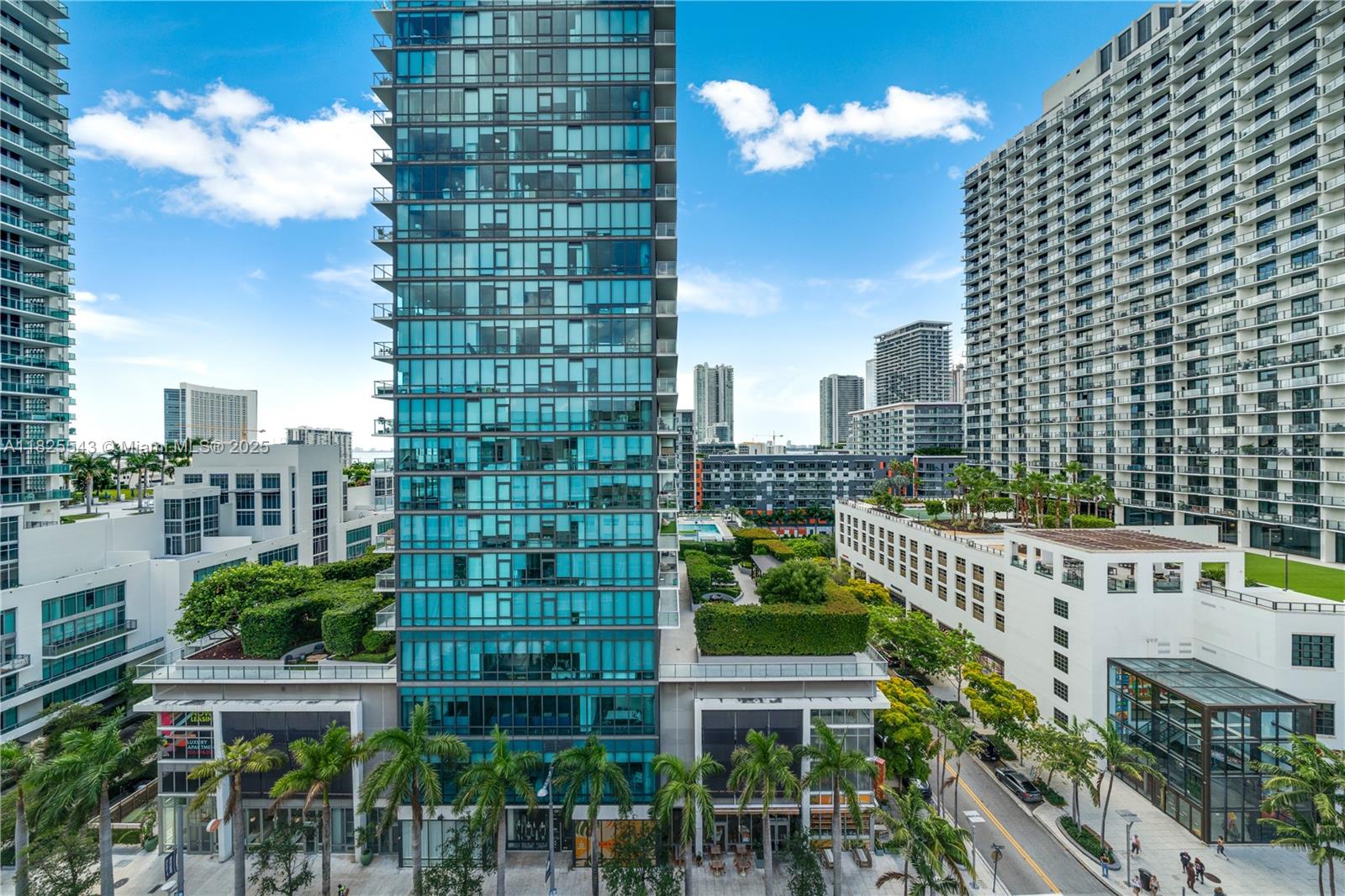 MIDBLOCK MIAMI CONDO - Residential Lease