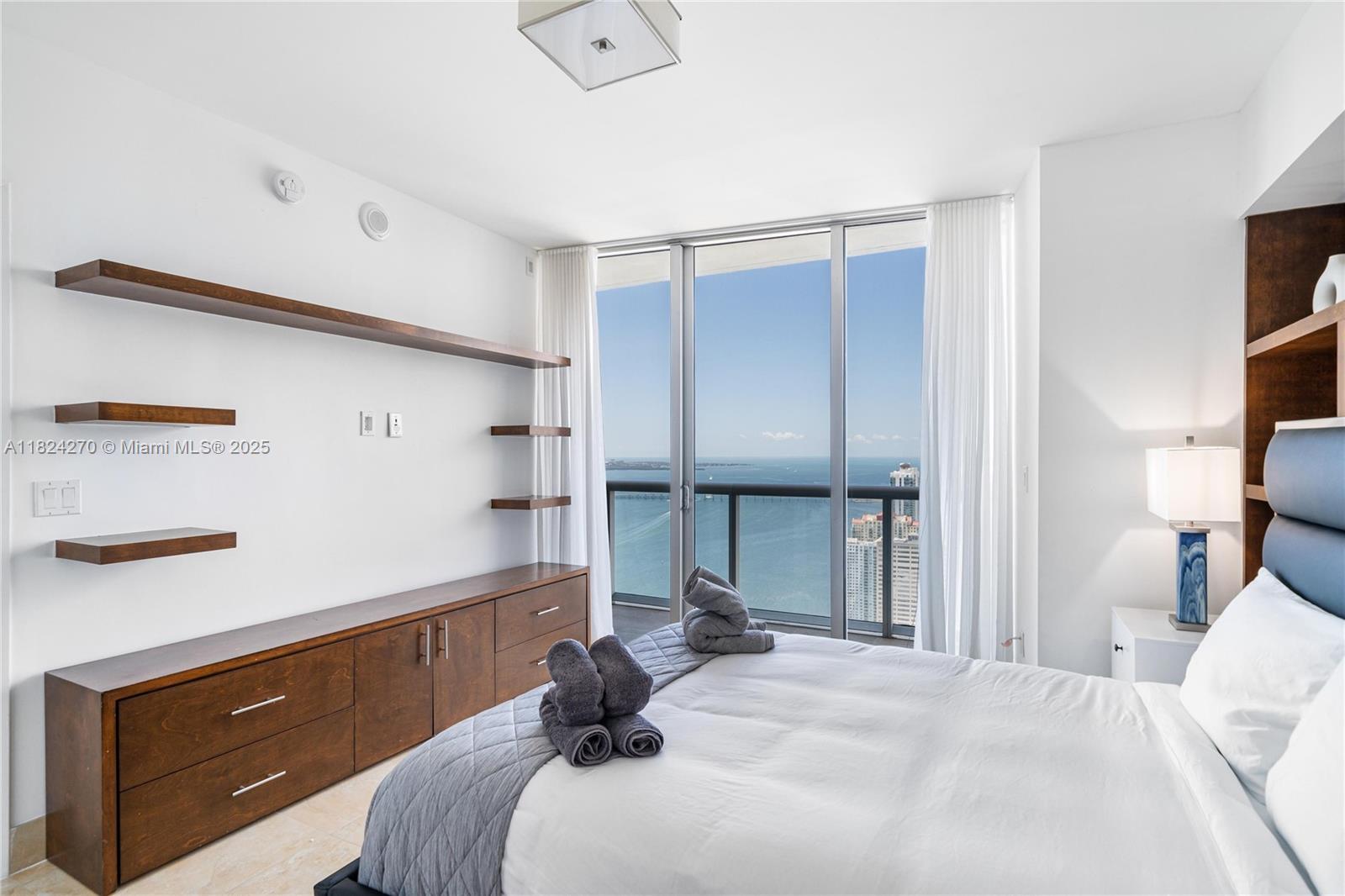 ICON BRICKELL NO TWO - Residential