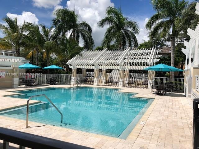 RESERVE AT DORAL WEST - Residential Lease
