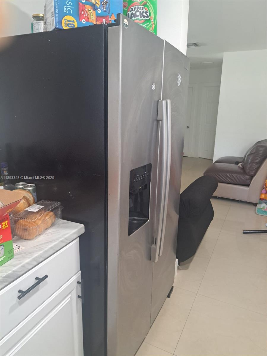 LAKE FOREST SEC 4 - Residential