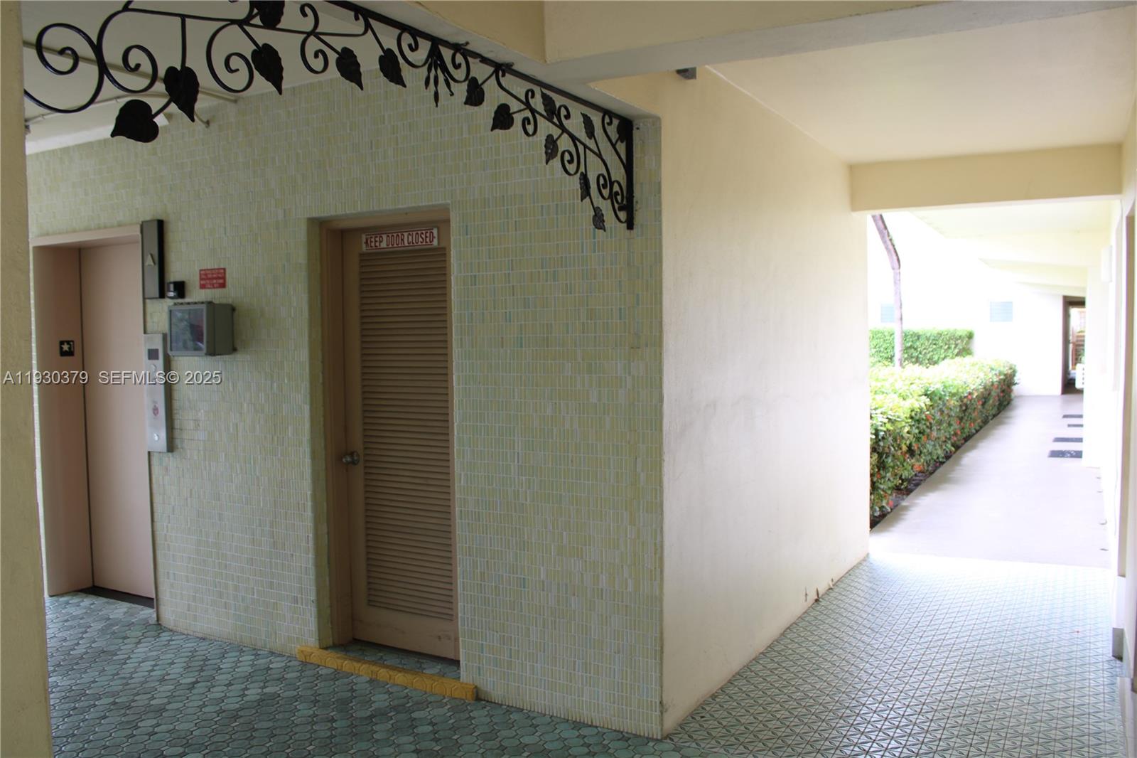 View photos, virtual tours, details... 1395 NE 167th St 107