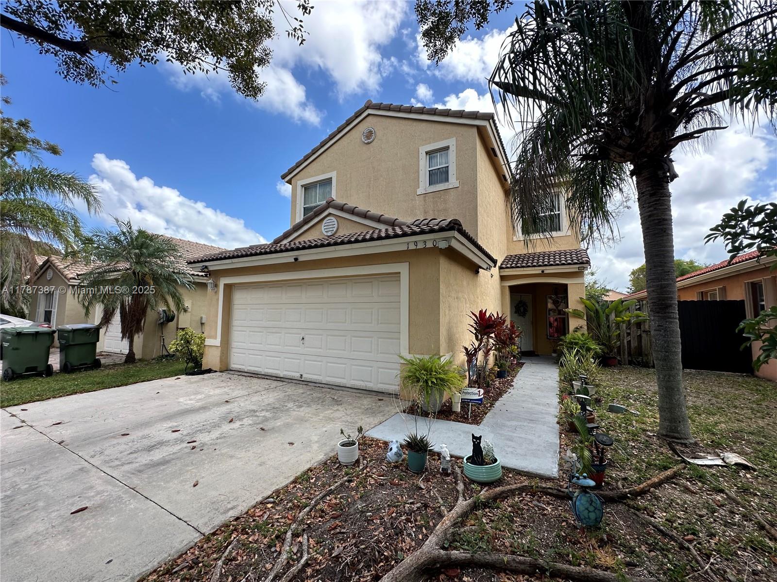 1930 Se 14th Ct, Homestead, Miami-Dade County, Florida - 4 Bedrooms  
2 Bathrooms - 