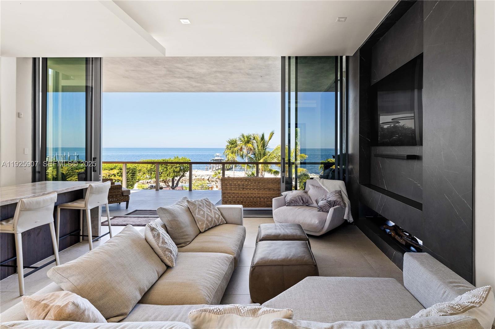 CRAINS SUBD - Residential