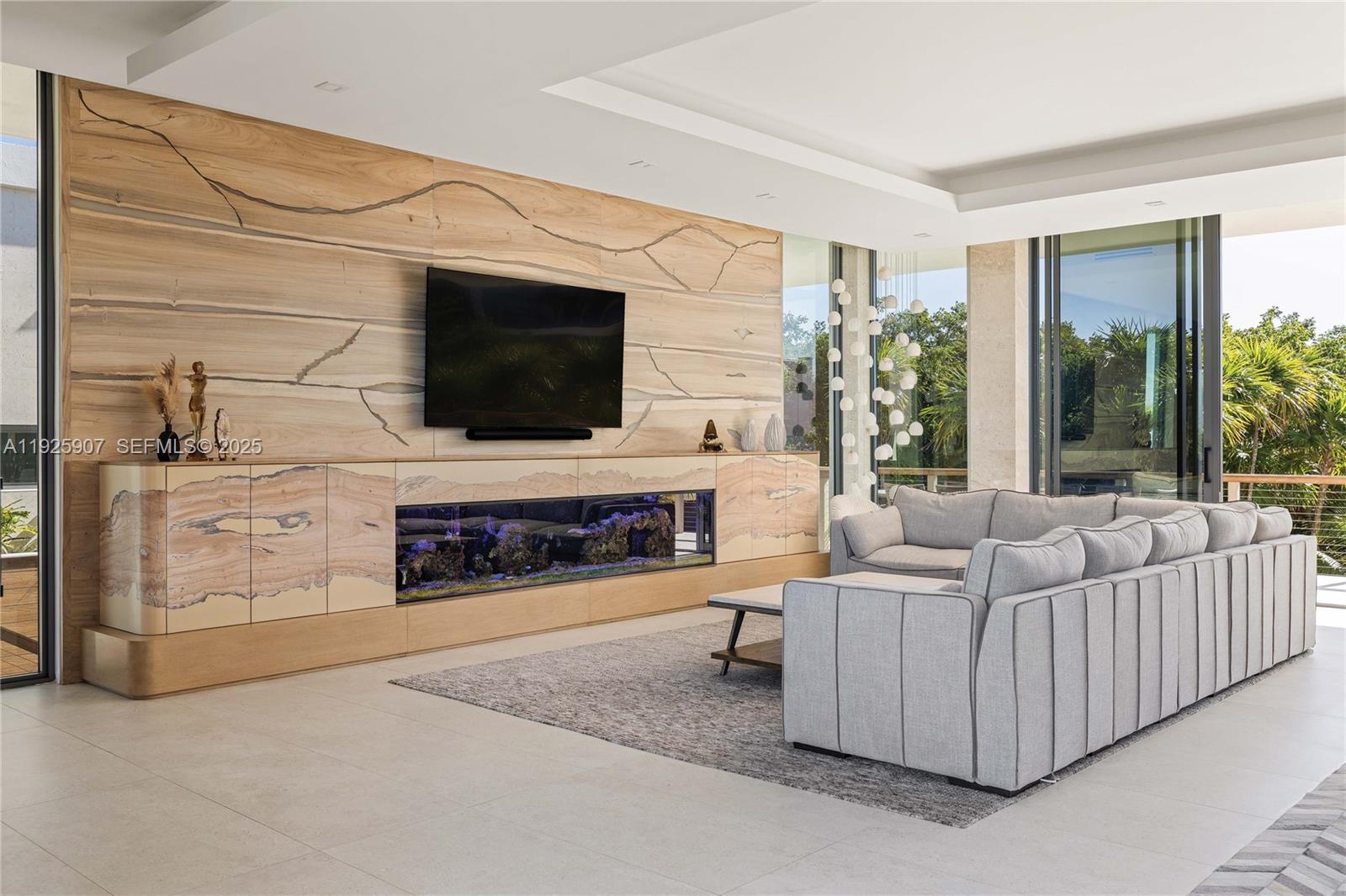 CRAINS SUBD - Residential