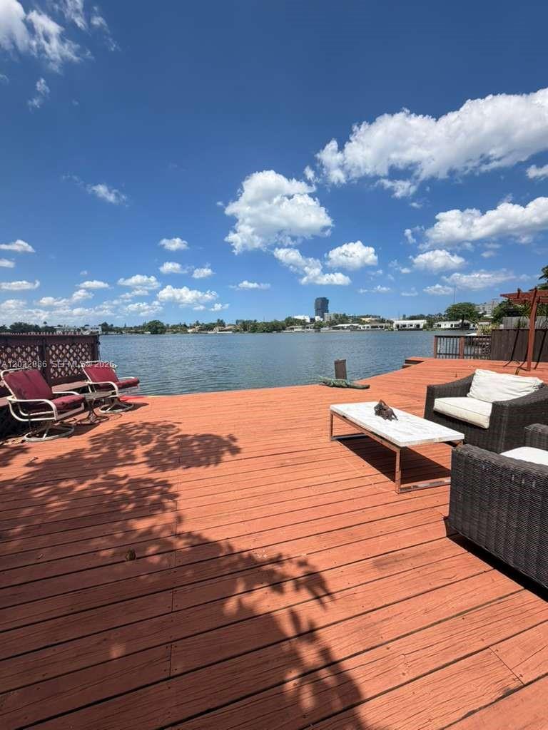 SUNSWEPT ISLE - Residential