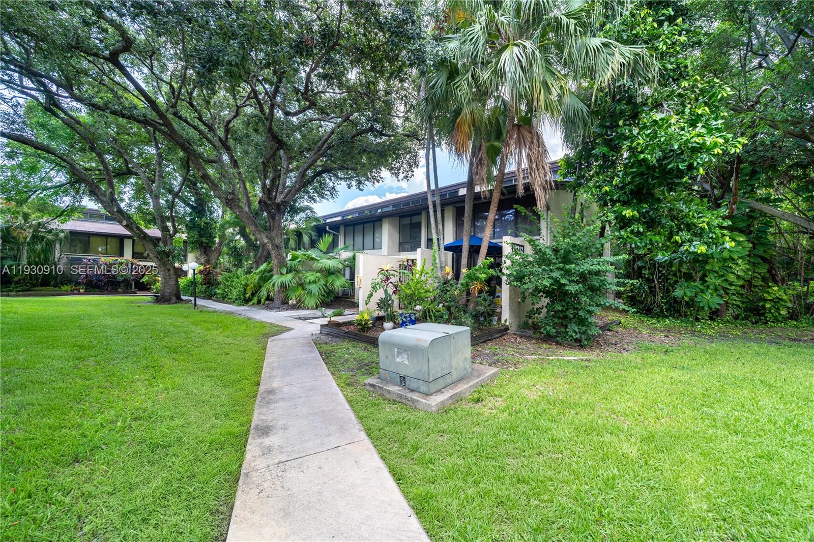 RIVERWOOD SEC 3 - Residential Lease