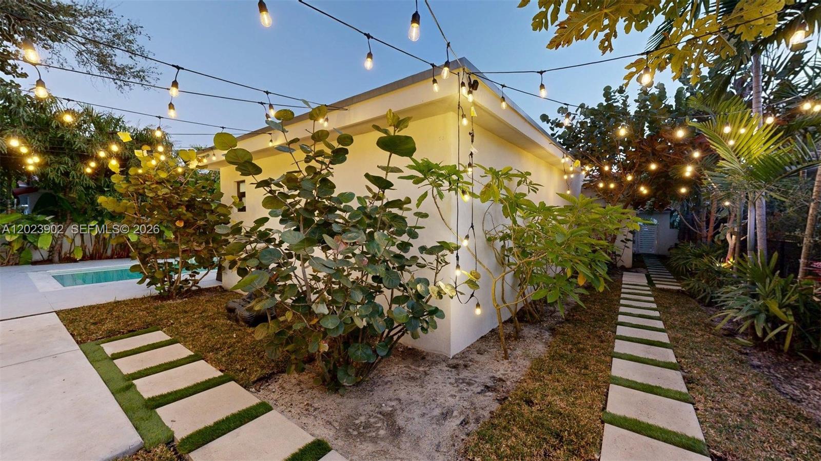 EAST SHENANDOAH - Residential Lease