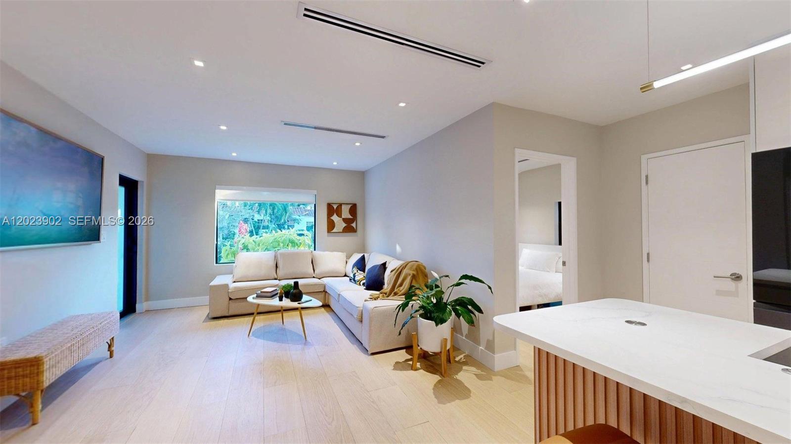 EAST SHENANDOAH - Residential Lease
