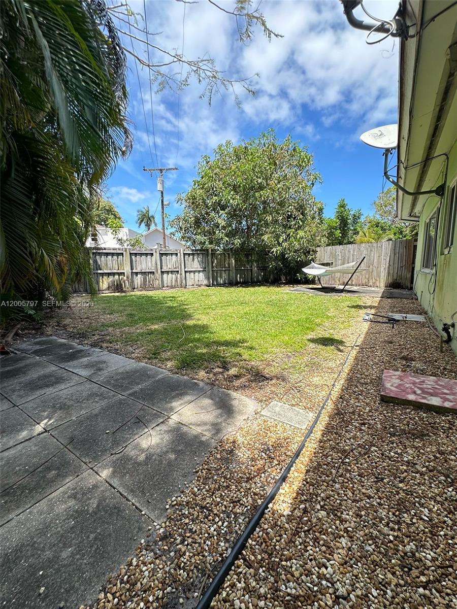 RIVER RIDGE - Residential Lease