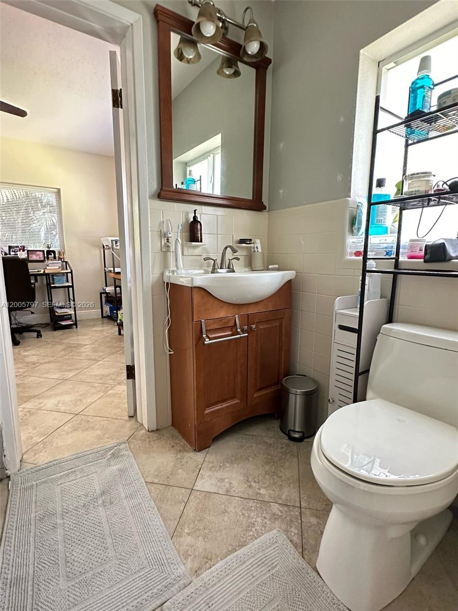 RIVER RIDGE - Residential Lease