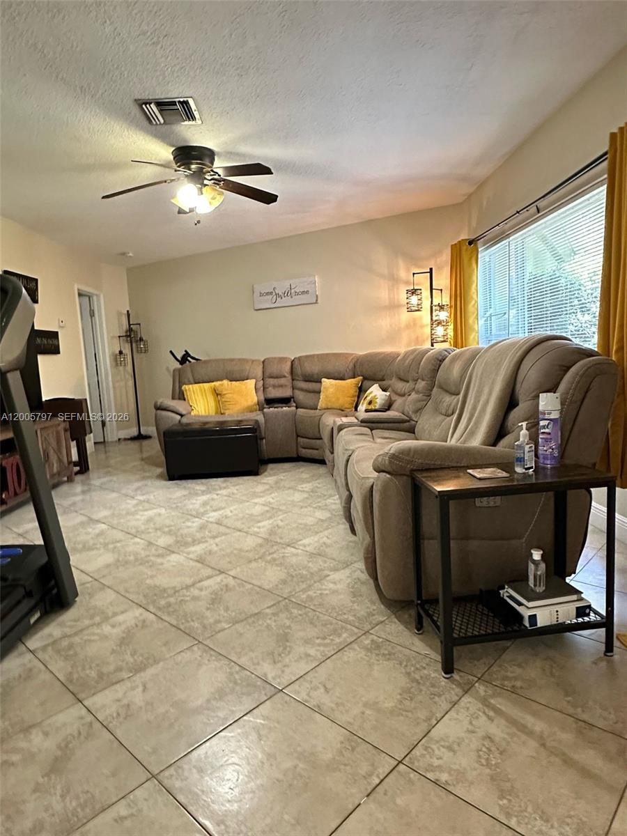 RIVER RIDGE - Residential Lease