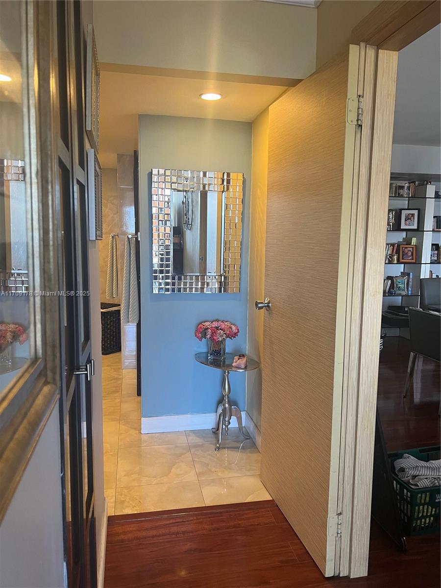 ALLINGTON TOWERS NORTH CO - Residential