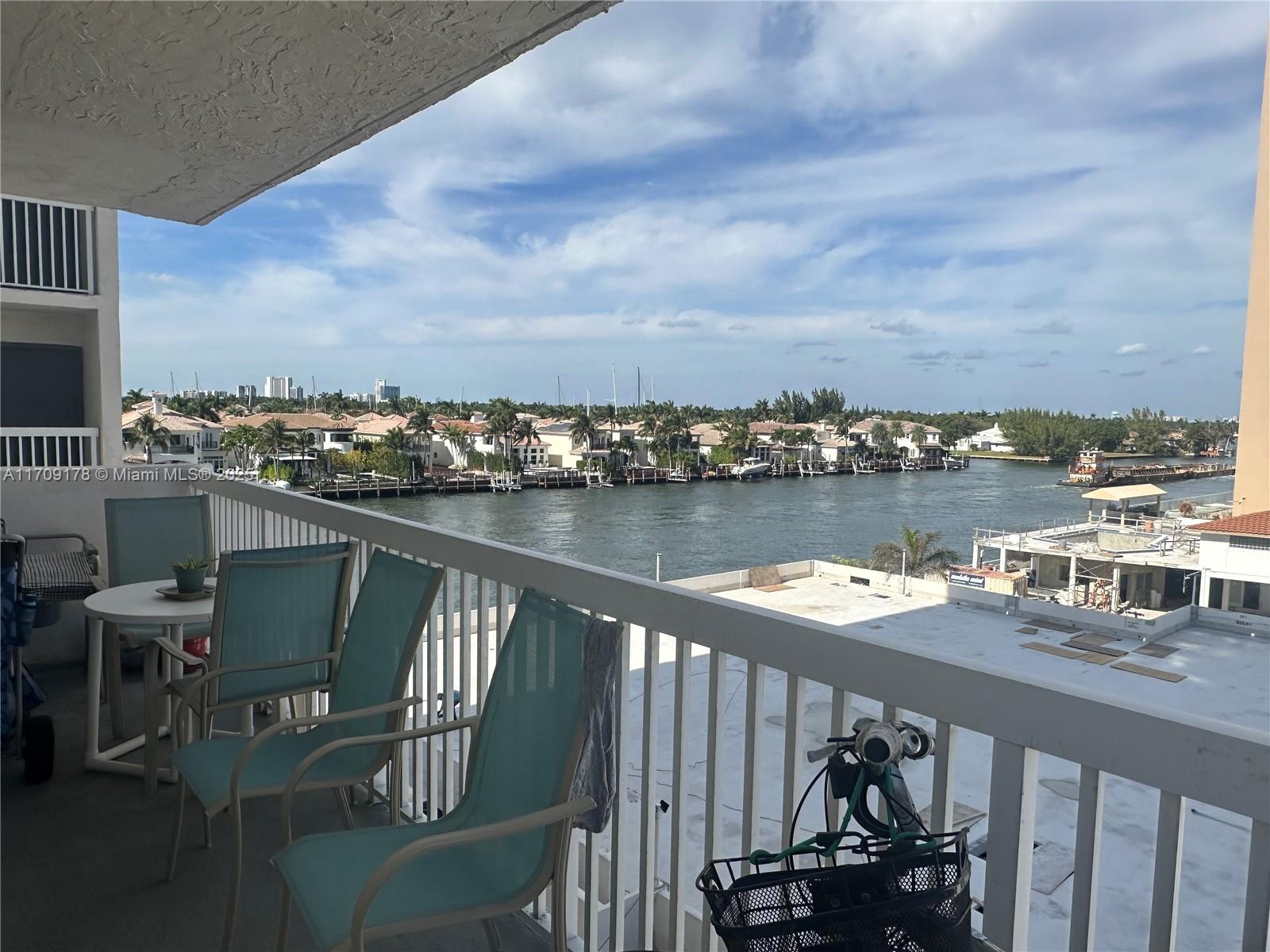 ALLINGTON TOWERS NORTH CO - Residential