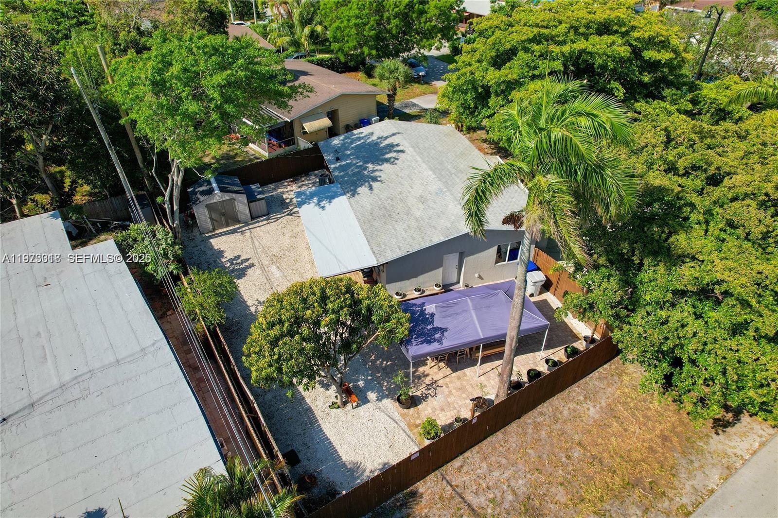 CRESTHAVEN NO 5 - Residential