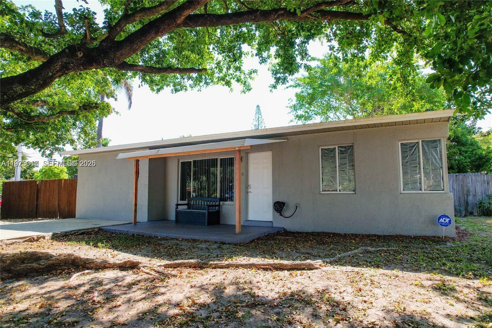 CRESTHAVEN NO 5 - Residential