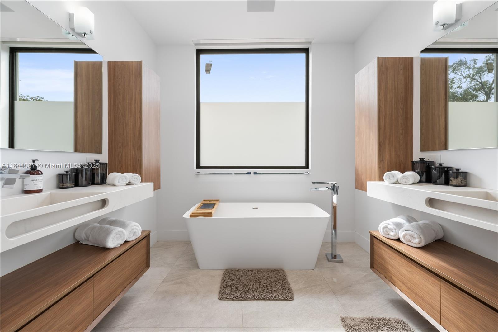 HOLLEMAN PARK - Residential