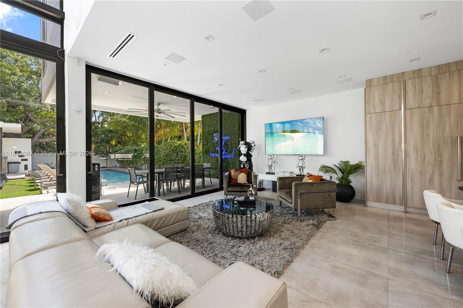 HOLLEMAN PARK - Residential