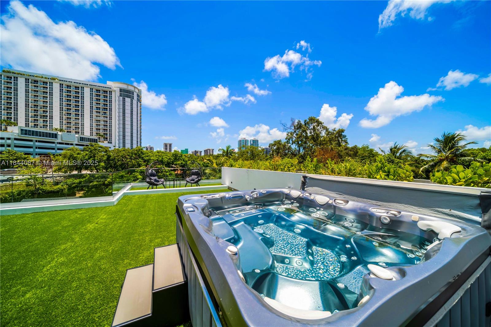 HOLLEMAN PARK - Residential