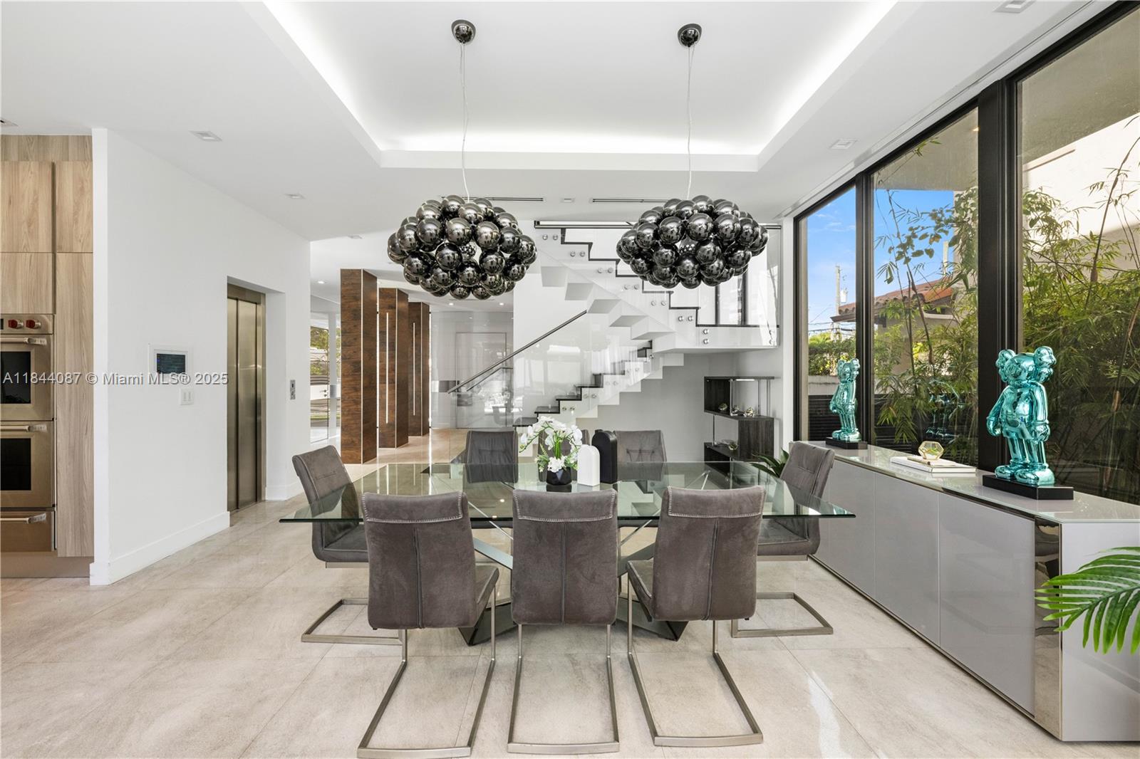 HOLLEMAN PARK - Residential