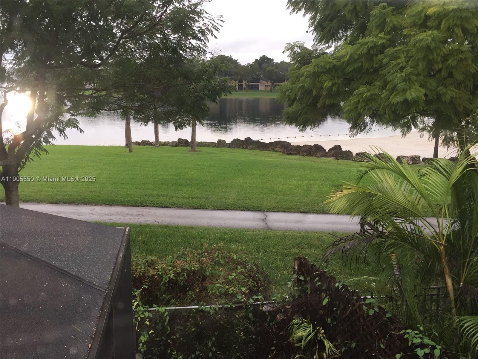 LIVE OAK OF THE HAMMOCKS - Residential Lease