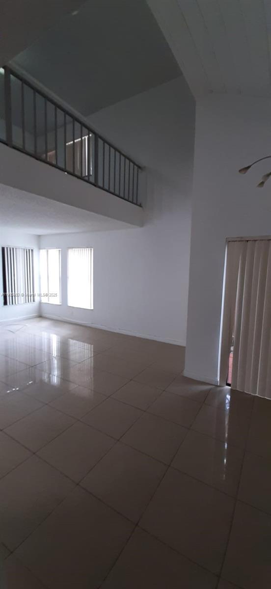 LIVE OAK OF THE HAMMOCKS - Residential Lease