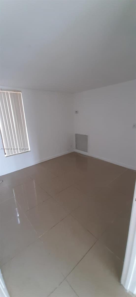 LIVE OAK OF THE HAMMOCKS - Residential Lease