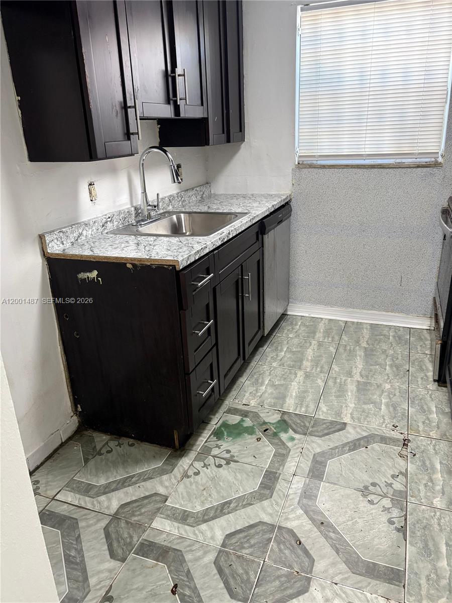 THE ARBOUR TOWNHOUSE SEC - Residential Lease