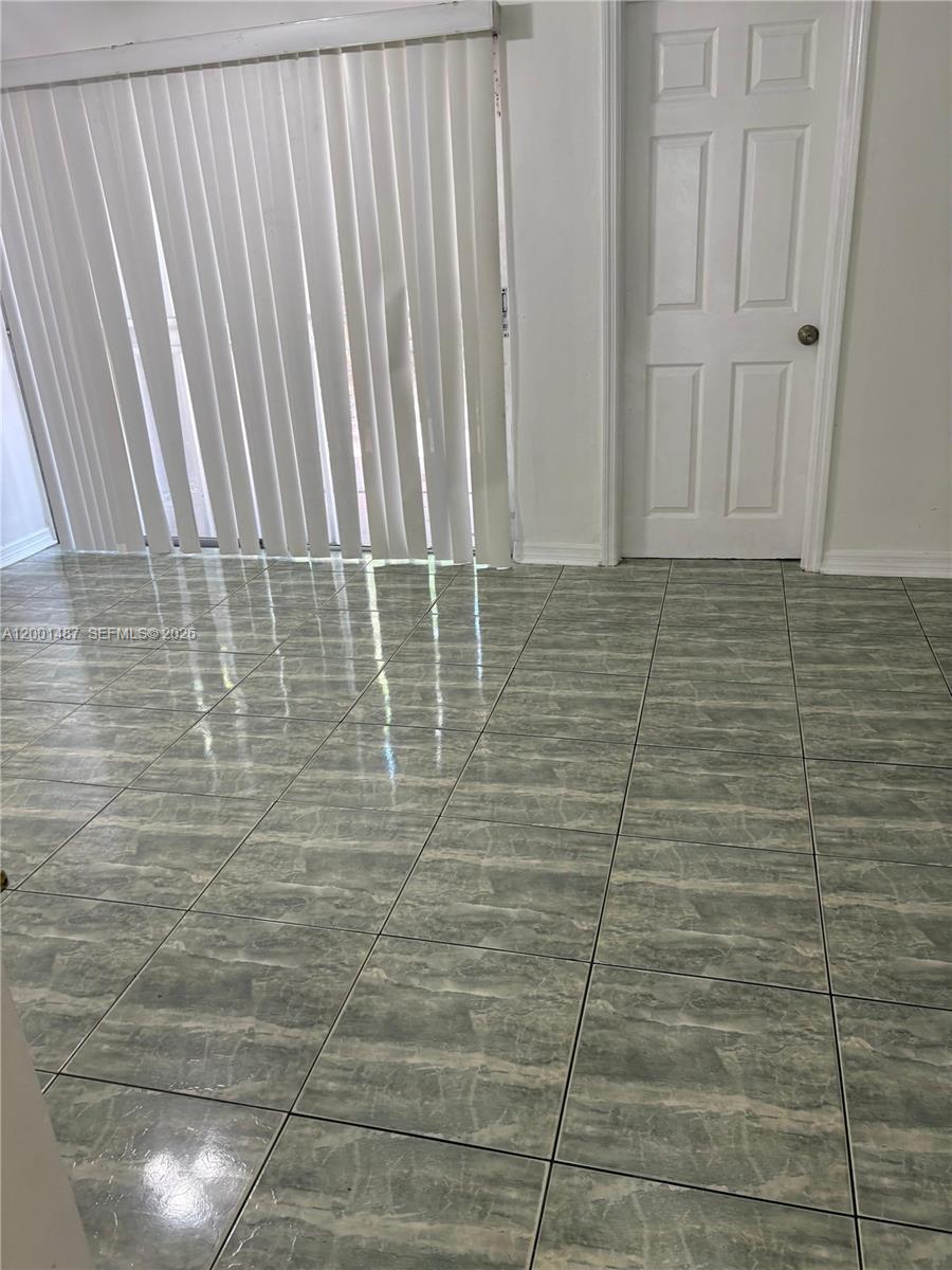 THE ARBOUR TOWNHOUSE SEC - Residential Lease