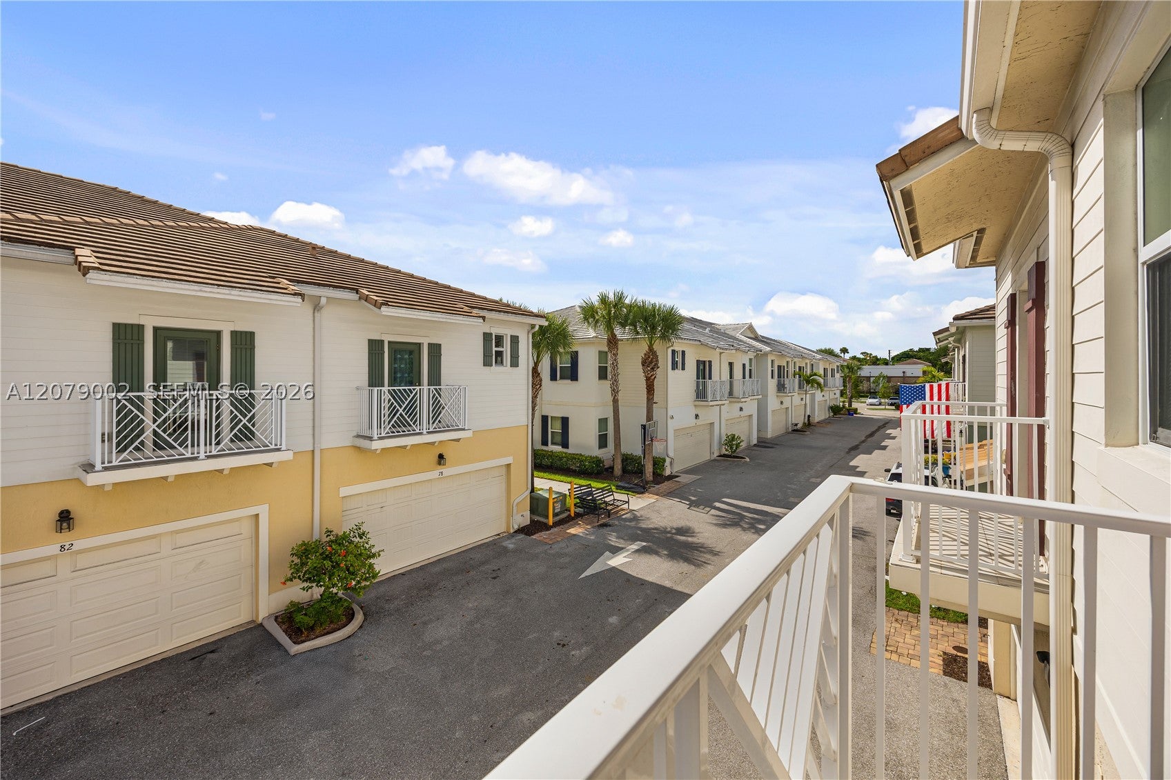83 Palm Ln