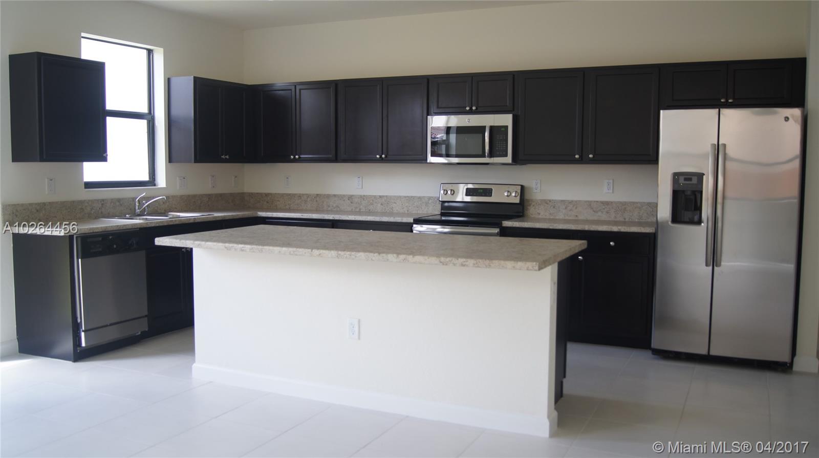 Baywinds/Dominica & Eleut - Residential Lease