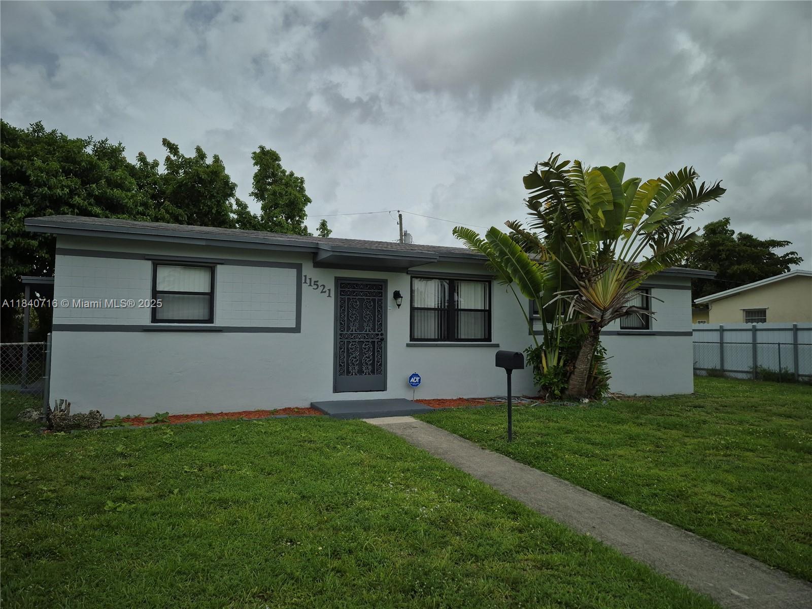 Single Family Home in Richmond Height. Section 8 Welcome! 4/1.5 home. Huge back yard. Ample space for parking multiple cars. Less than a mile from Florida Turnpike. Minutes from Black Point Marina, The Falls, Zoo Miami, and convenient shopping options. Showing by appointments only.