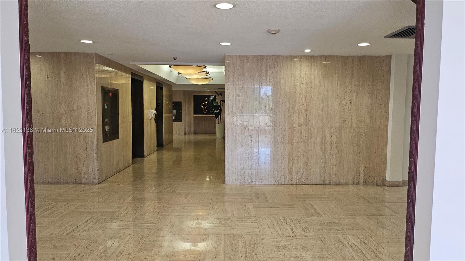 OLYMPUS CONDO PHASE - Residential Lease