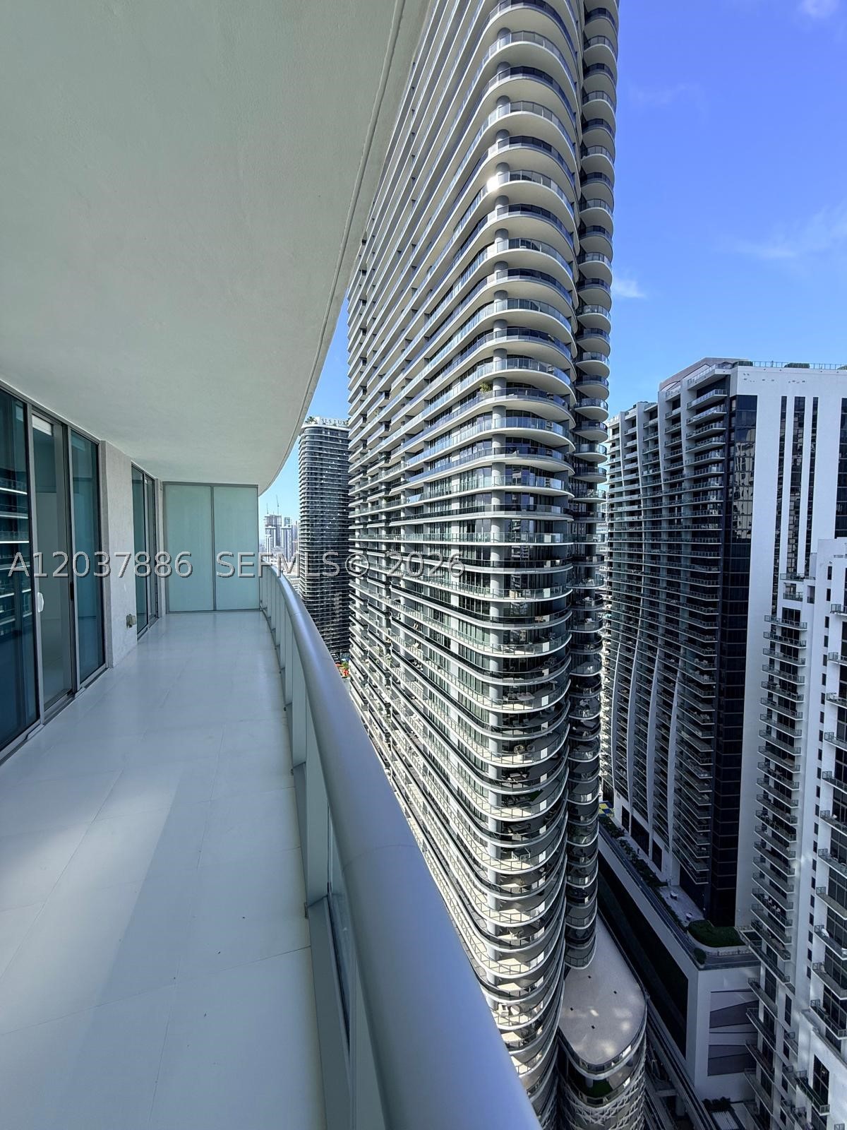 1100 S MIAMI AVE 3811 - Photo 4