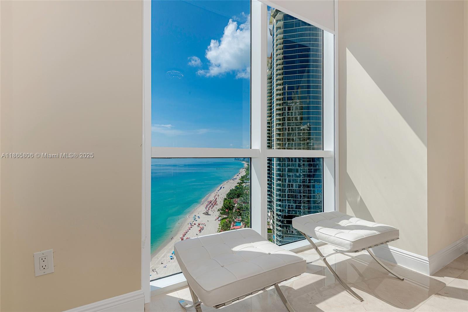 TRUMP PALACE CONDO - Residential